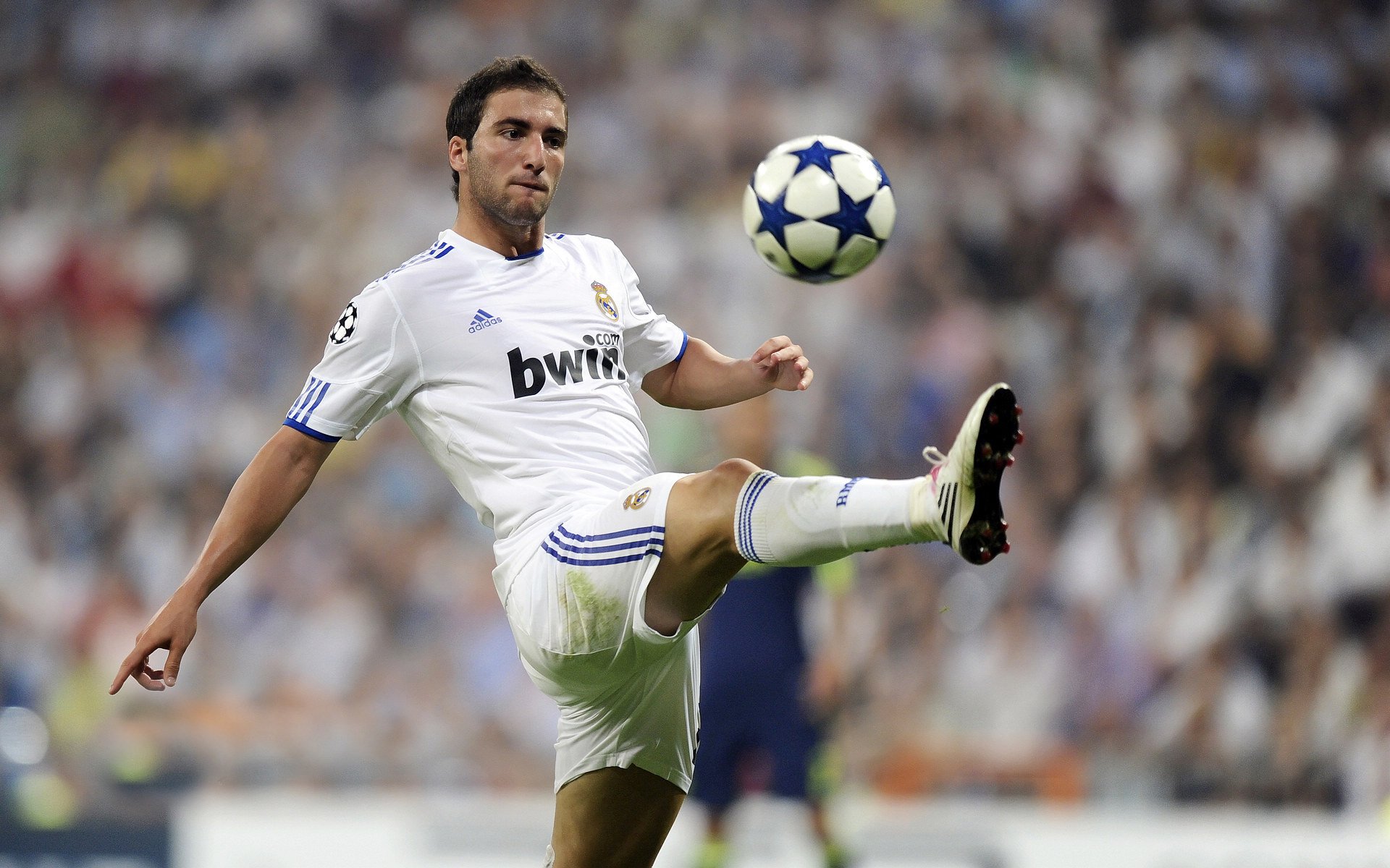 曼城进攻火力持续输出，哈兰德再度破门，哈兰德经纪人会面曼城利物浦切尔西 唯独没曼联